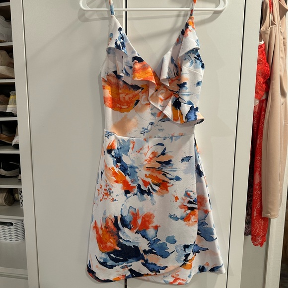 Nordstrom faux wrap summer floral dress! - Picture 6 of 8